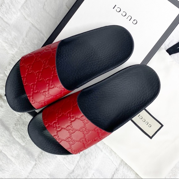 GUCCI Signature GG supreme slides - Picture 2 of 5